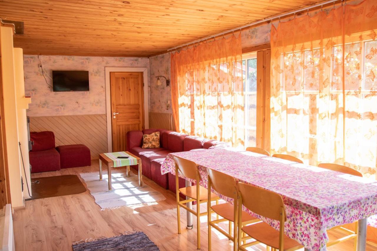 Maarjamaee Holiday House Räpina Esterno foto